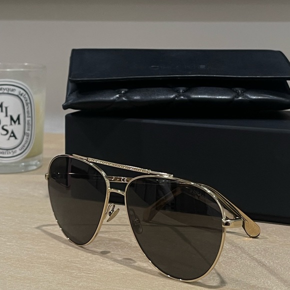Chanel Aviators - Picture 3 of 11
